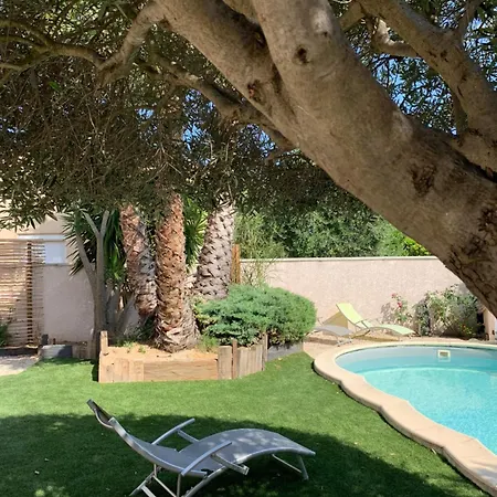 Clalou Holiday home *