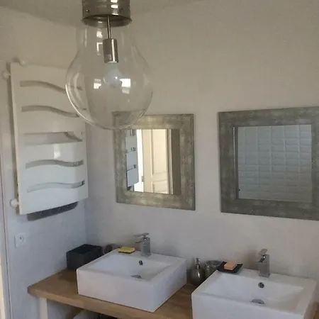 Clalou Holiday home *