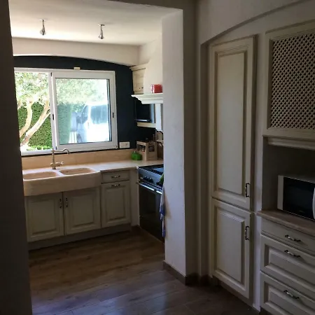 Clalou Holiday home